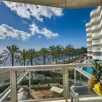 Palm 2f A Stylish Seaside With Parking Apartment *