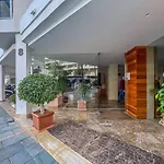 Apartment Palm 2f A Stylish Seaside With Parking Marbella