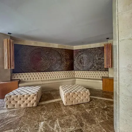 Daire Palm 2f A Stylish Seaside With Parking