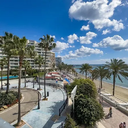 Palm 2f A Stylish Seaside With Parking Daire