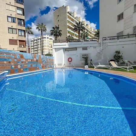 Palm 2f A Stylish Seaside With Parking Marbella