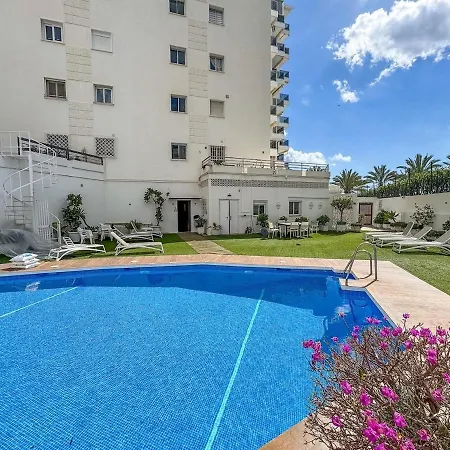 Palm 2f A Stylish Seaside With Parking Daire Marbella