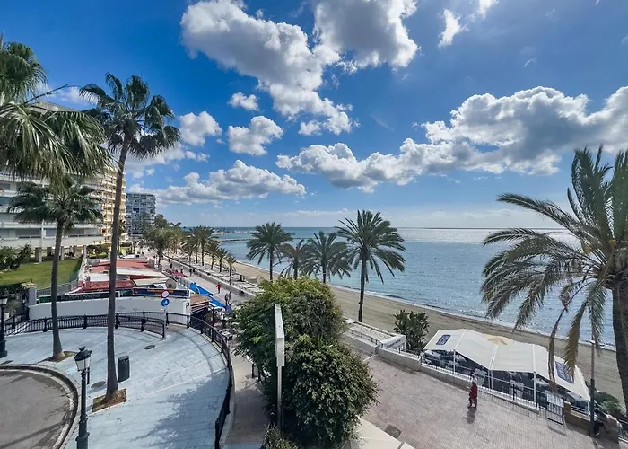 Lejlighed Palm 2f A Stylish Seaside With Parking Marbella