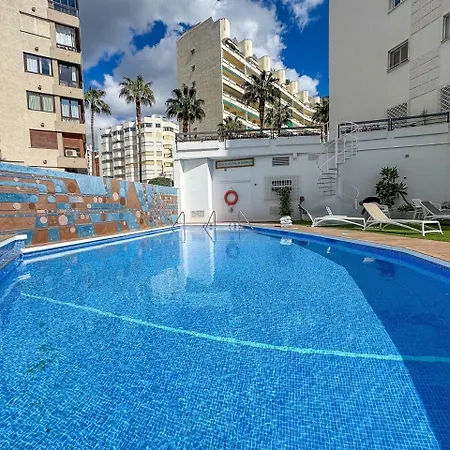 Palm 2f A Stylish Seaside With Parking * Marbella