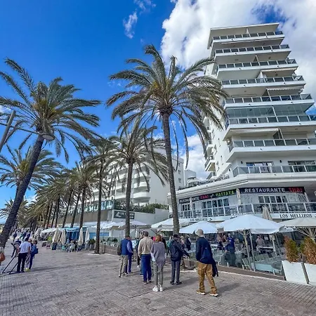 Palm 2f A Stylish Seaside With Parking Marbella