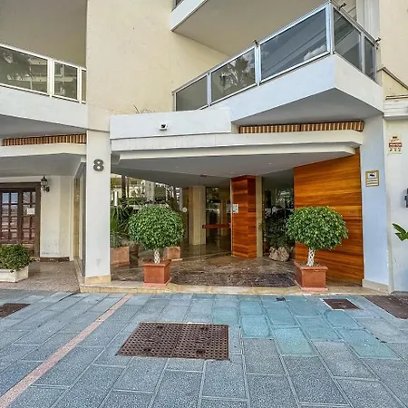 Palm 2f A Stylish Seaside With Parking Marbella