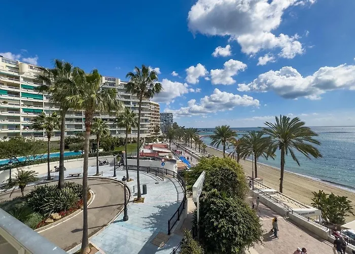 Palm 2f A Stylish Seaside With Parking Апартаменты