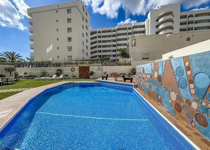 Апартаменты Palm 2f A Stylish Seaside With Parking Марбелья