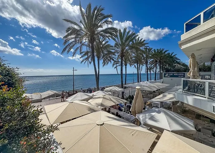 Palm 2f A Stylish Seaside With Parking Апартаменты