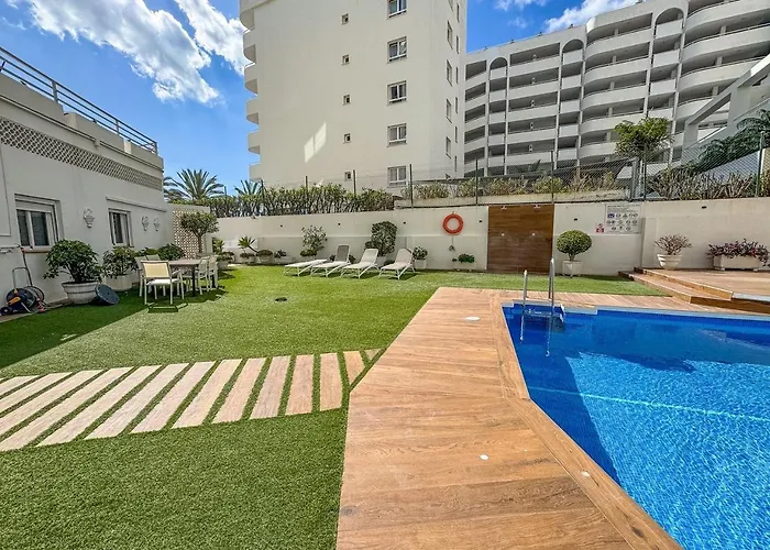 Palm 2f A Stylish Seaside With Parking * Marbella