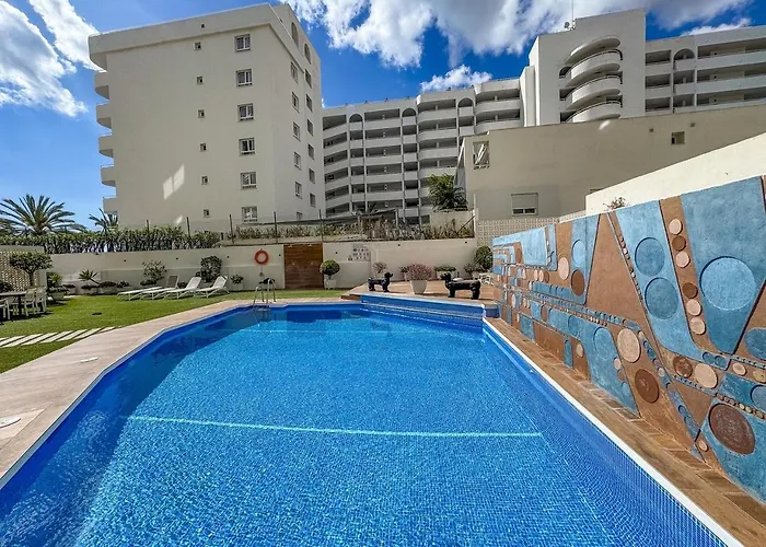 Palm 2f A Stylish Seaside With Parking * Marbella