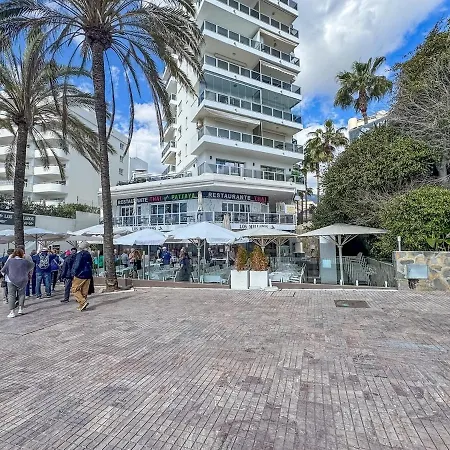 Palm 2f A Stylish Seaside With Parking *